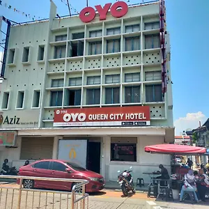 O Ghc Near Penang Street Art Formerly Queen ** George Town